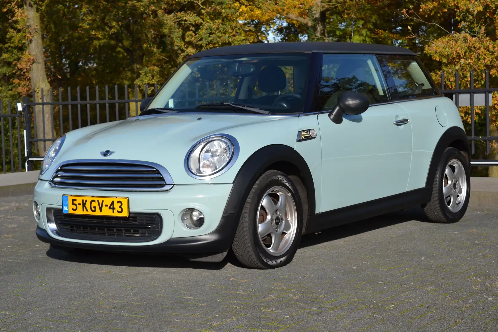 MINI One 1.6 Airco | LM velgen | Carbon Blauw - 1