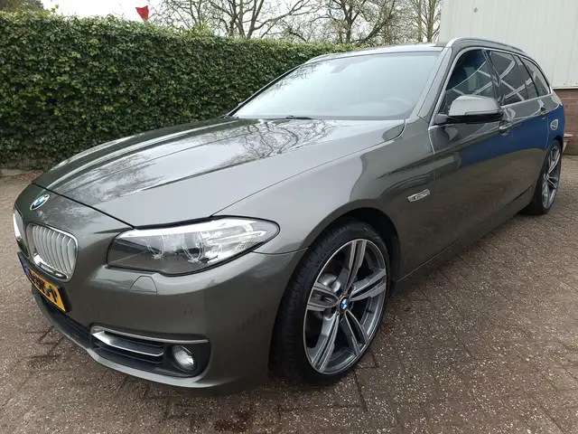 BMW 518 5-serie Touring 518d High Executive LEER/XENON/PDC
