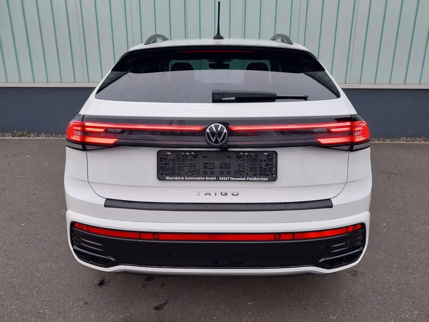 Volkswagen Taigo Taigo 1,0 TSI R-Line DSG Aut. R-Line Weiß - 1
