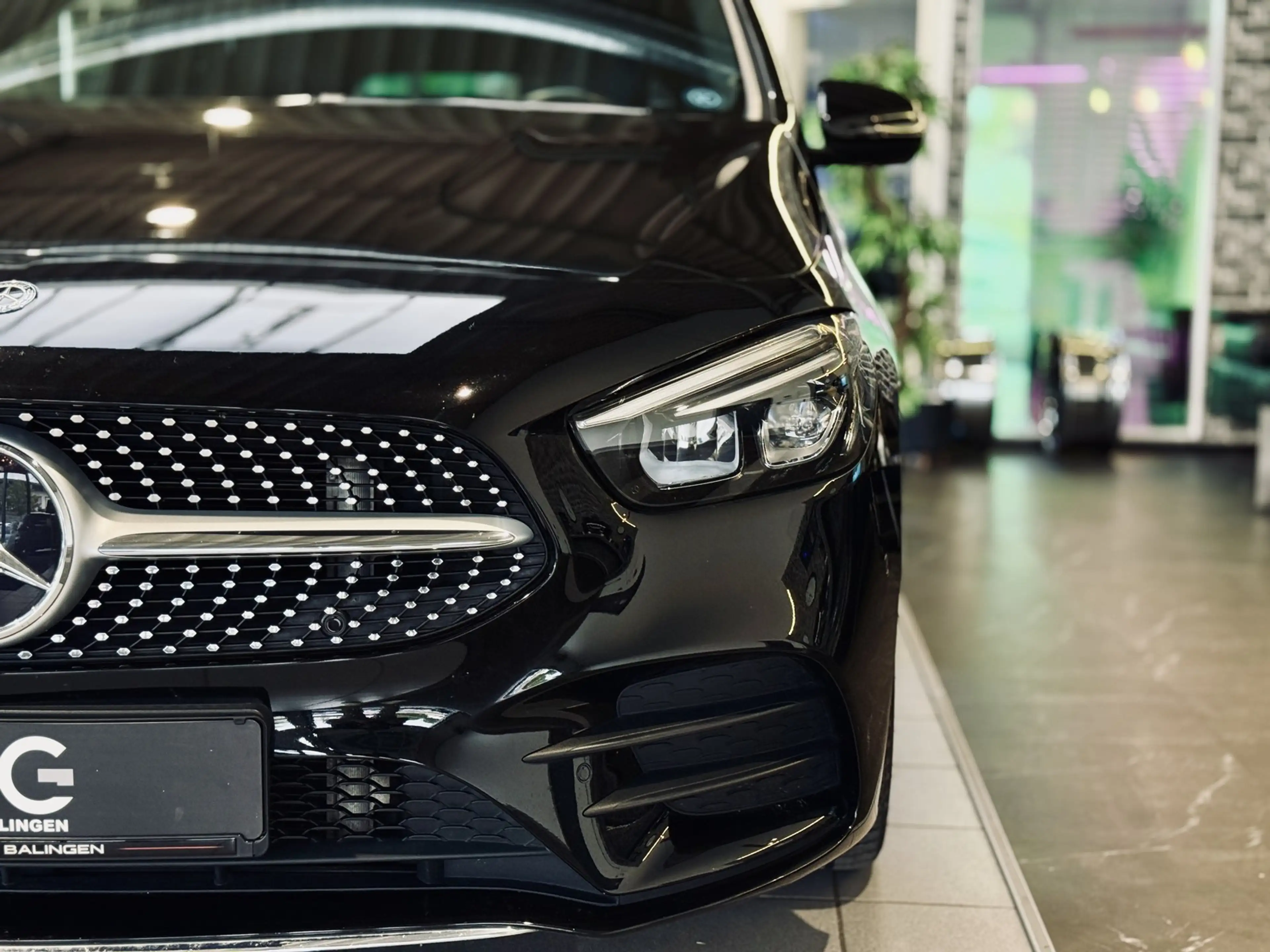 Mercedes-Benz B 250 AMG Line |LED|SHZ|Kamera|Carbon| — photo 13