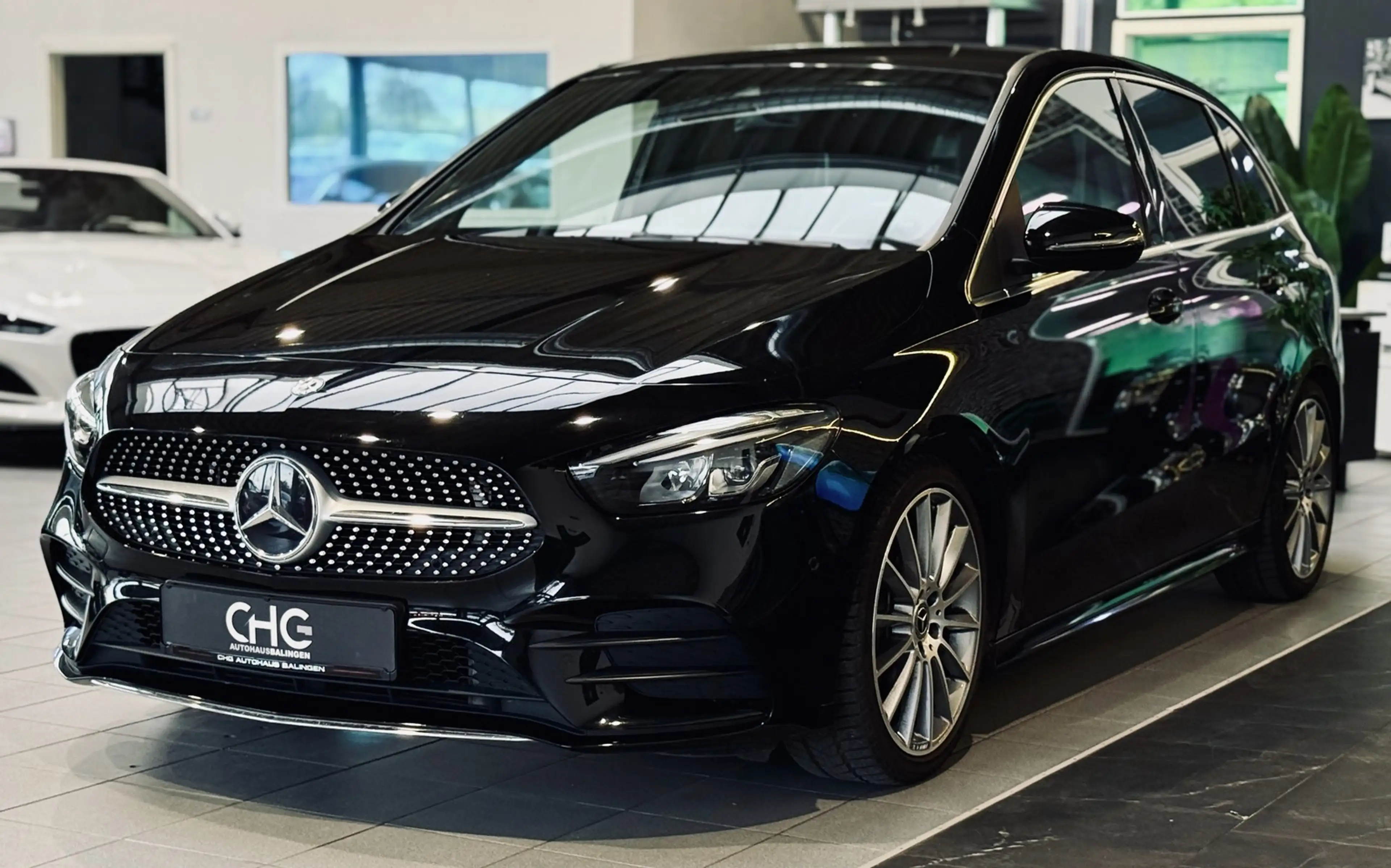 Mercedes-Benz B 250 AMG Line |LED|SHZ|Kamera|Carbon| — photo 3