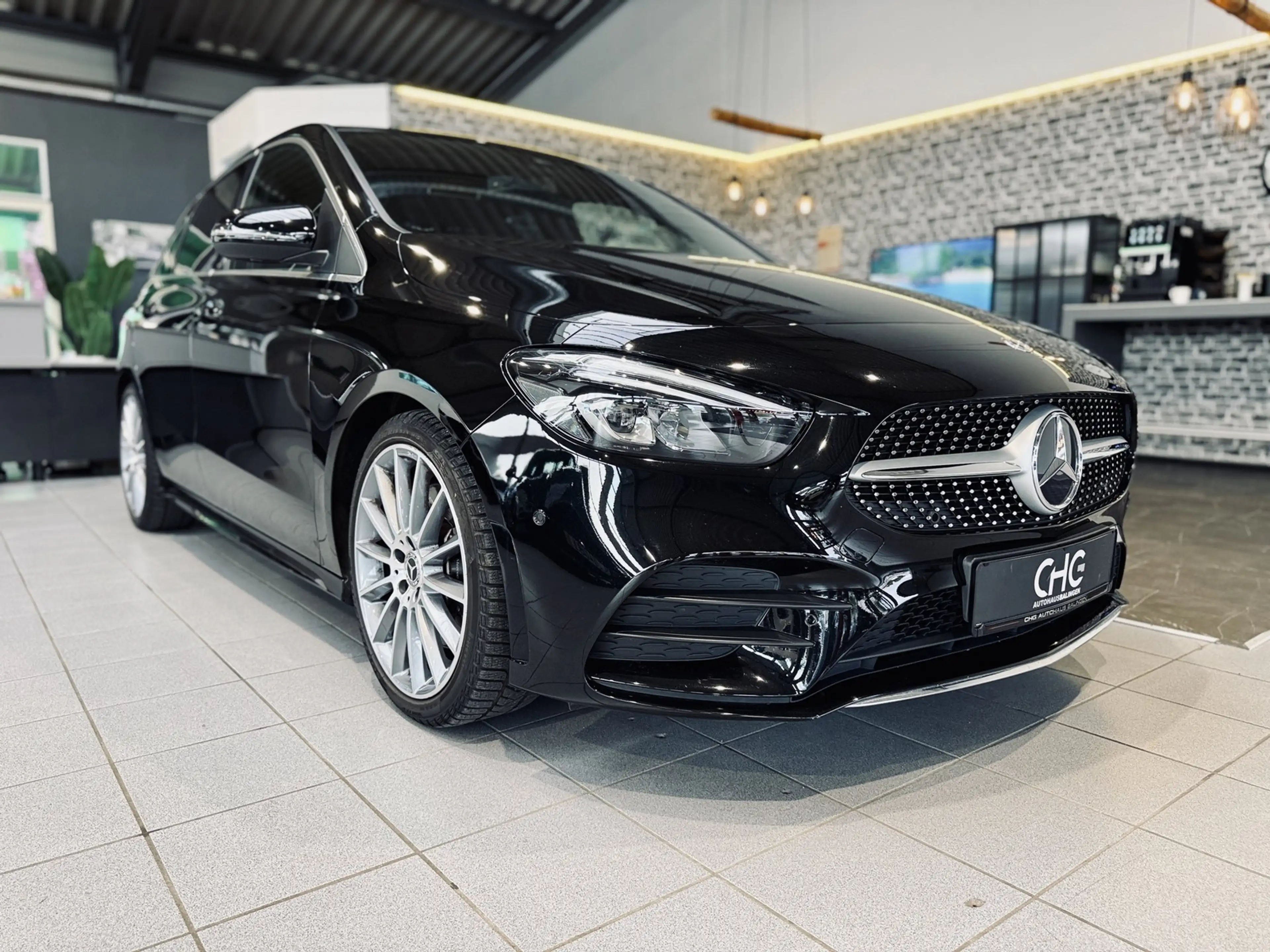 Mercedes-Benz B 250 AMG Line |LED|SHZ|Kamera|Carbon| — photo 9