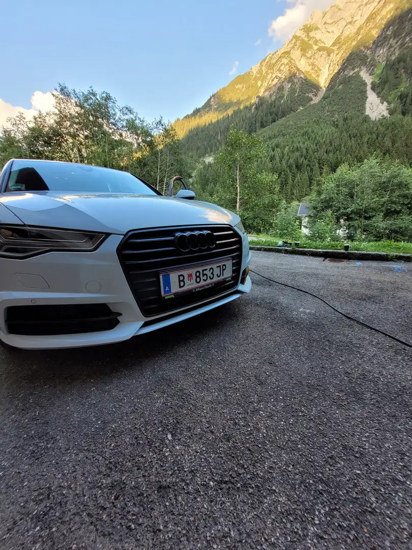 Audi A6 2.0 TDI ultra S tronic - 2