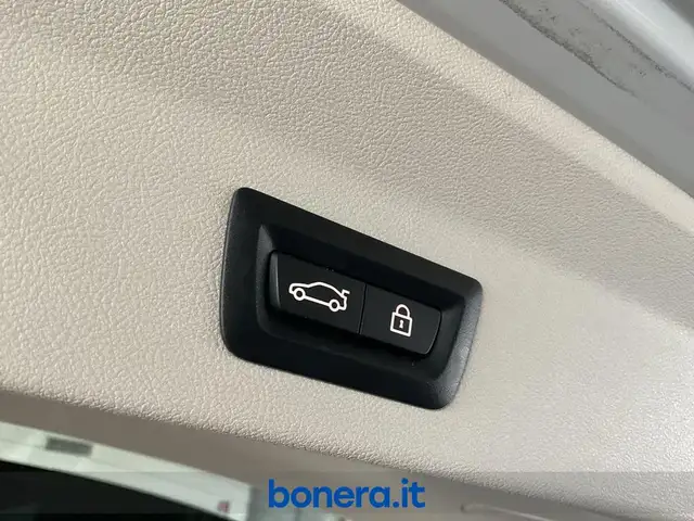 BMW X3 view 14