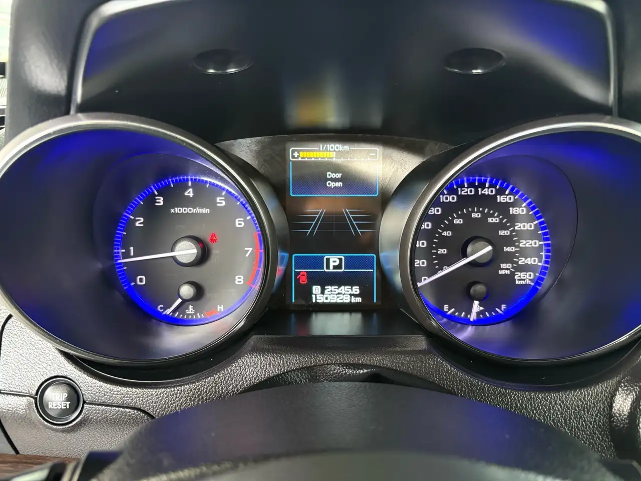 Subaru Legacy снимка Subaru Legacy