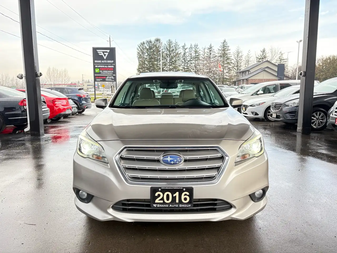 Subaru Legacy снимка Subaru Legacy