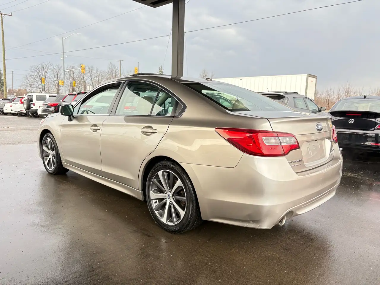 Subaru Legacy снимка Subaru Legacy