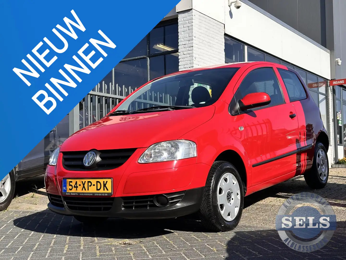 Volkswagen Fox 1.4 Optive AIRCO Rood - 1