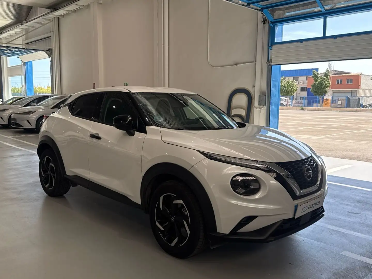 Nissan Juke 1.0 DIG-T N-Connecta 4x2 DCT 7 84kW Blanco - 2