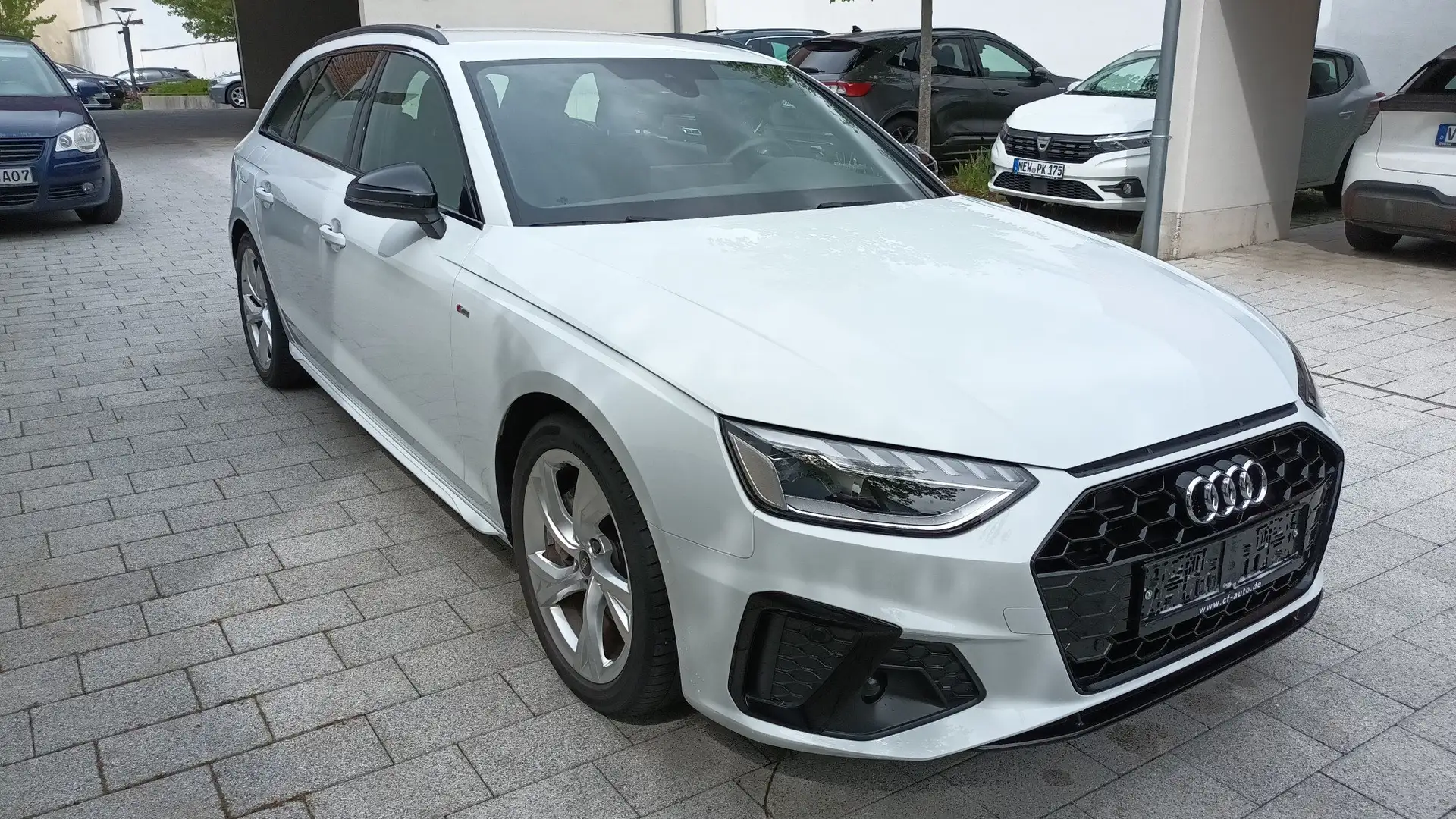 Audi A4 40 TFSI S line 235KmH OptikPa Kamera Apple ACC Amb Blanc - 1