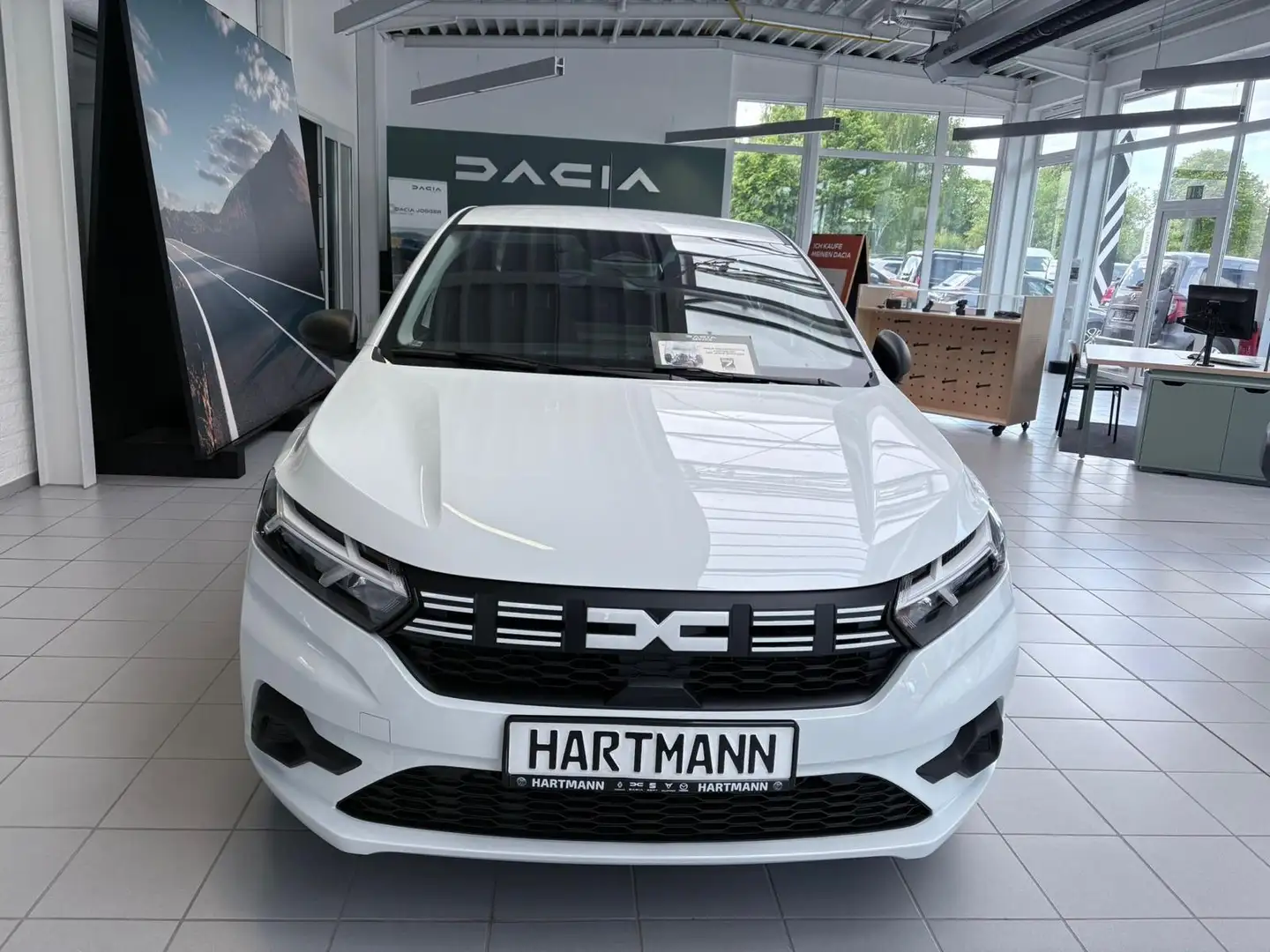 Dacia Sandero Essential TCe 90 Bianco - 1