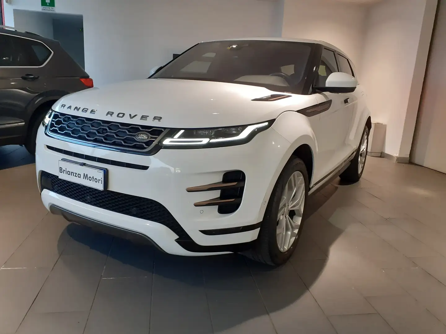 Land Rover Range Rover Evoque 2.0d i4 mhev R-Dynamic First Ed. AWD 180cv auto Bianco - 1
