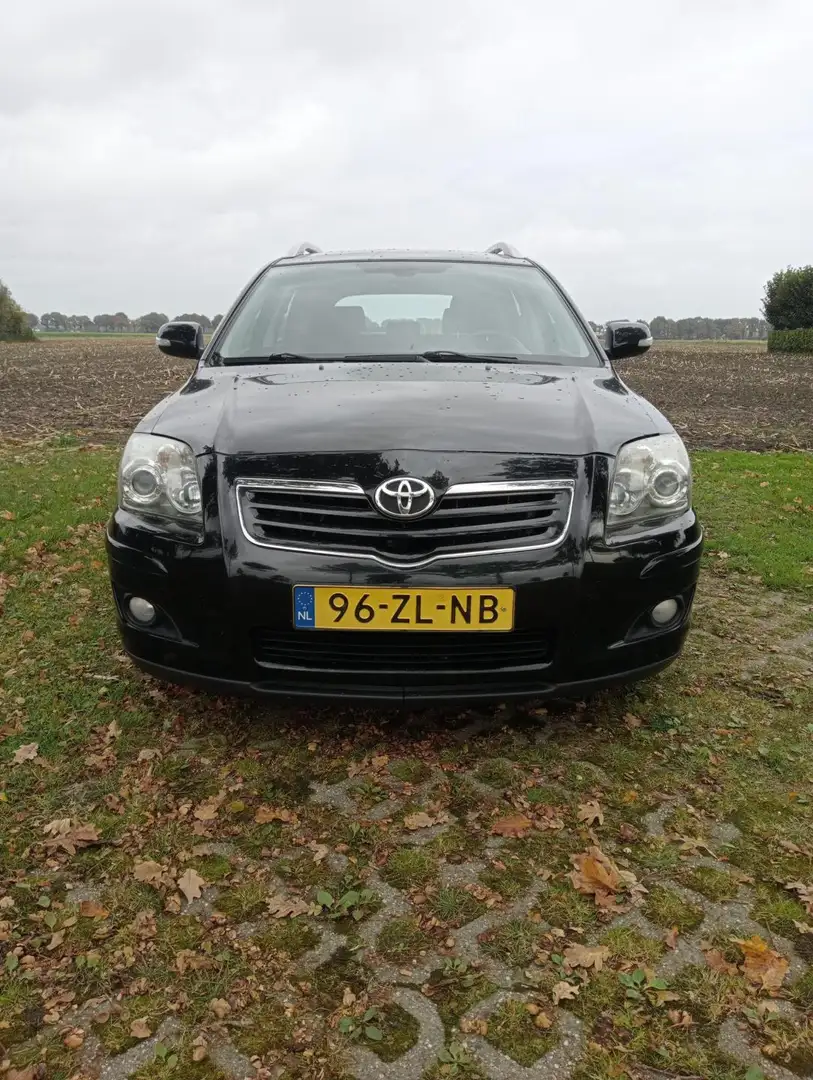 Toyota Avensis Wagon 1.8 VVTi Luna Business Noir - 1