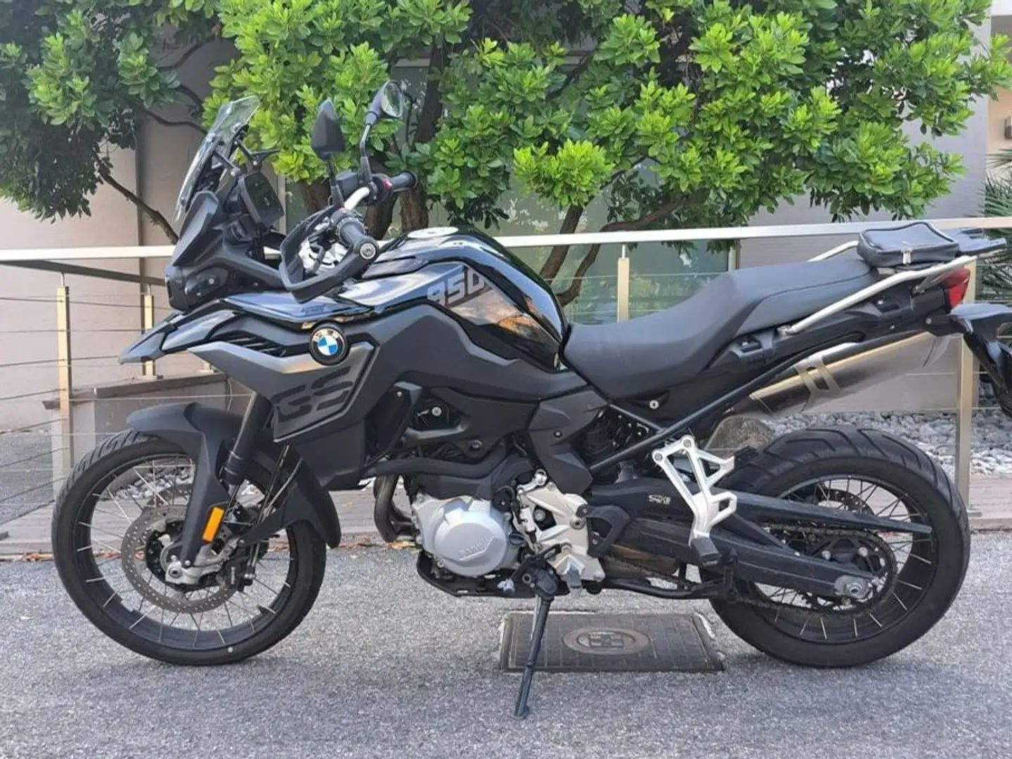 BMW F 850 GS Triple Black Noir - 1