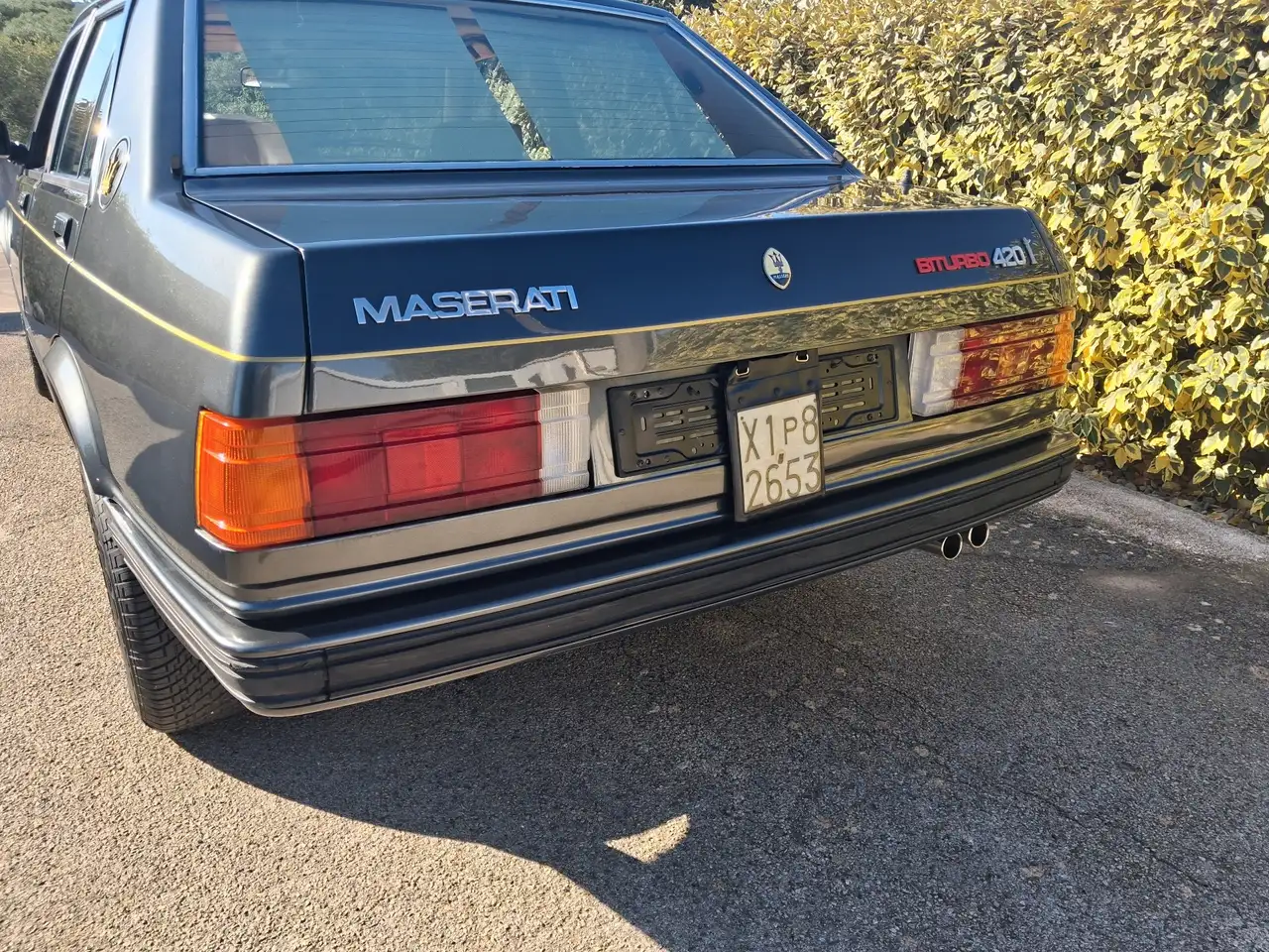Maserati 420 iniezione weber, Rifle Grey, pelle beige, foto 4