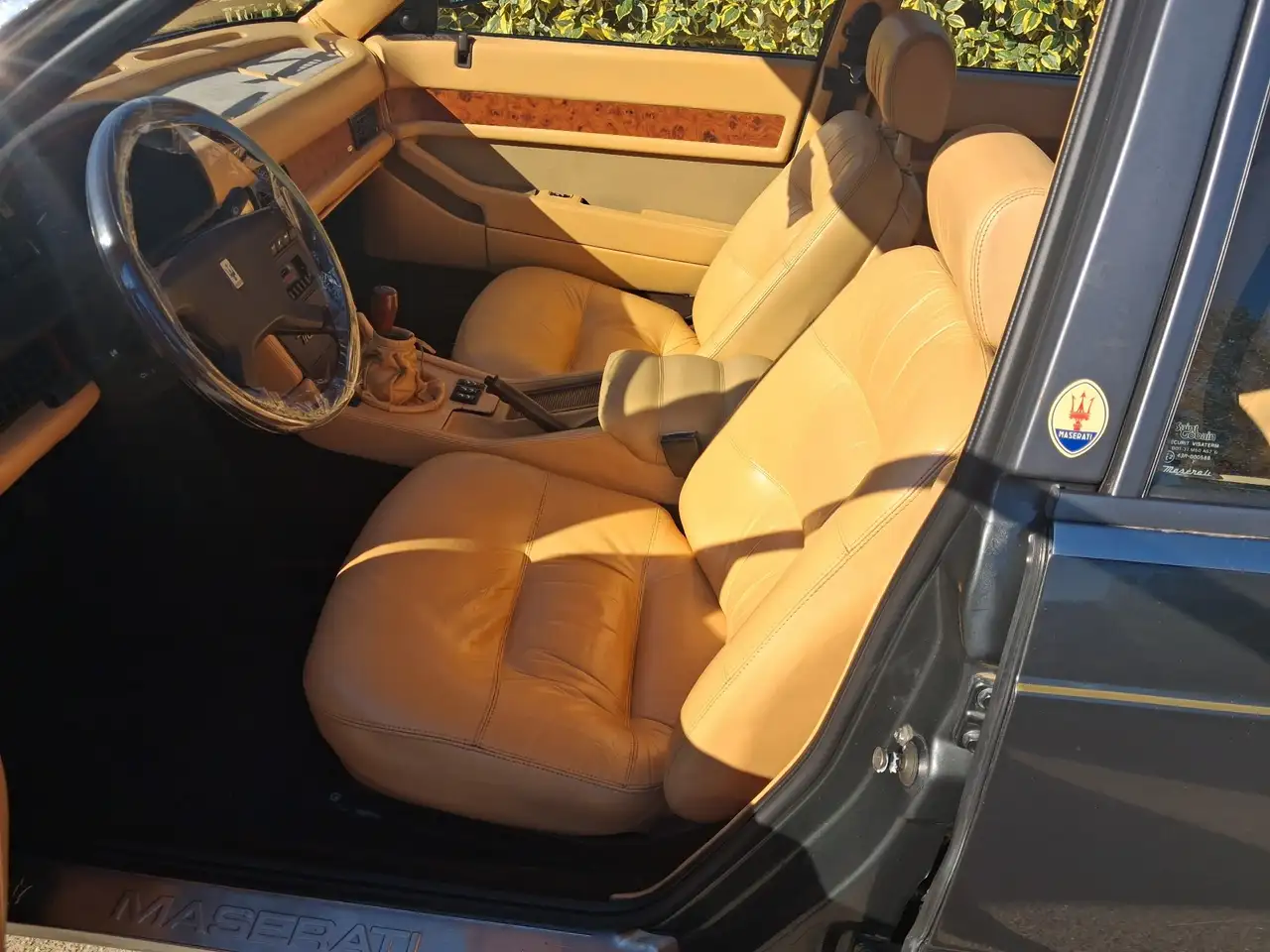 Maserati 420 iniezione weber, Rifle Grey, pelle beige, foto 7