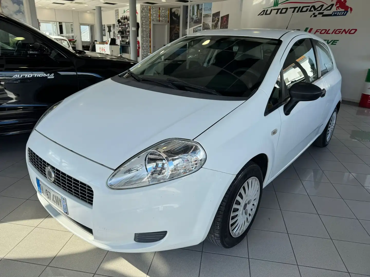 Fiat Grande Punto Grande Punto III 2005 3p 1.2 GP 65cv Blanc - 1
