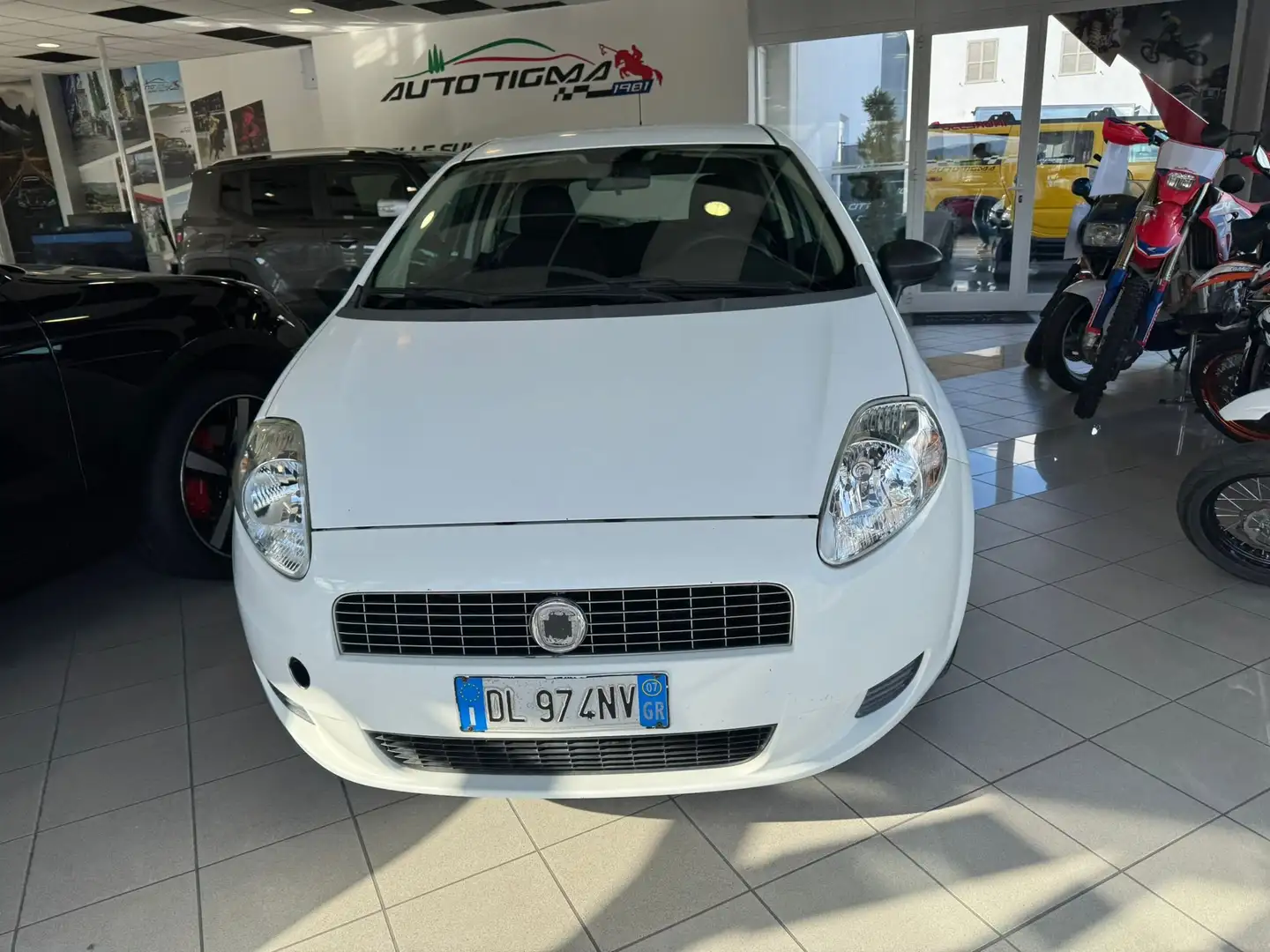 Fiat Grande Punto Grande Punto III 2005 3p 1.2 GP 65cv Blanc - 2