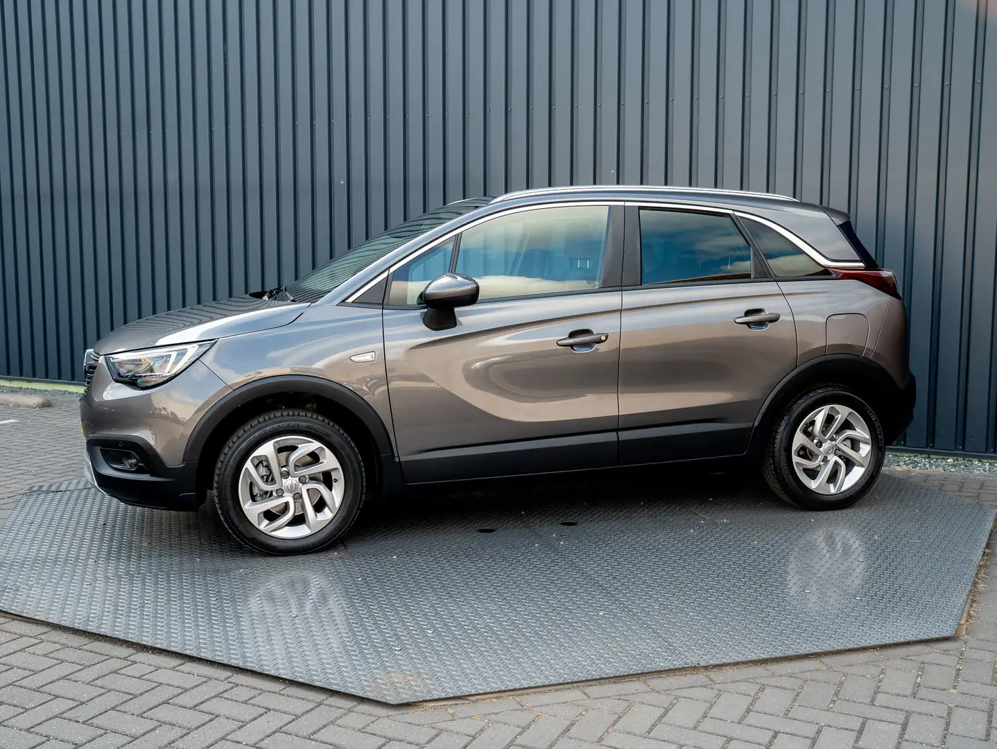 Opel Crossland X 1.2 Turbo 130Pk Aut. Innovation | Camera | PDC V&A Grijs - 2