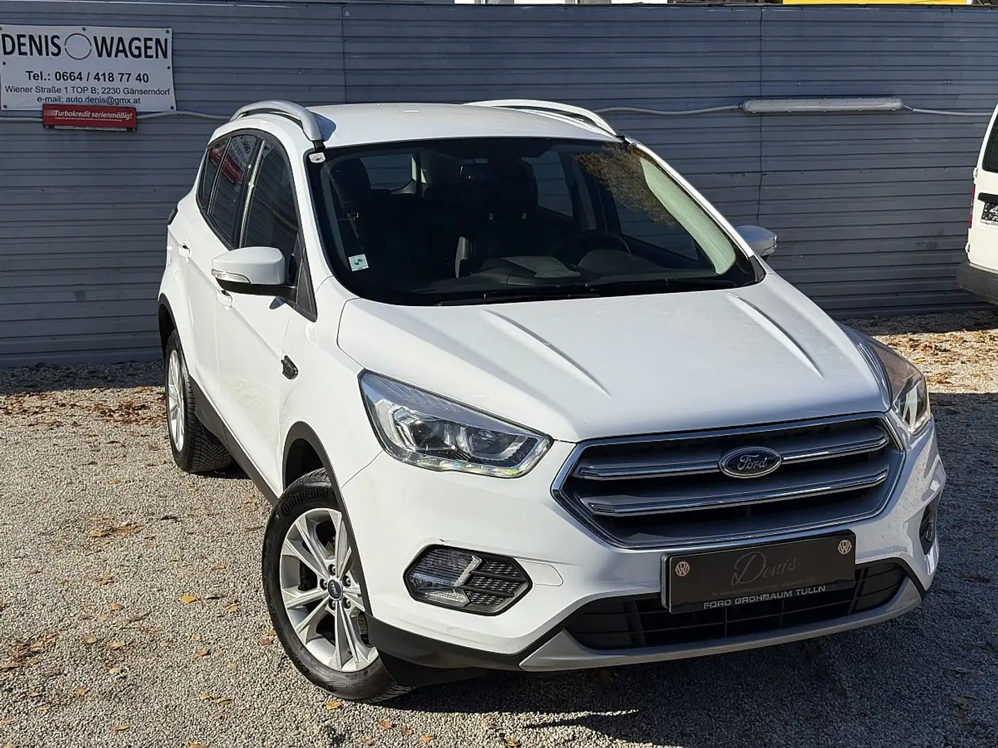 Ford Kuga 1,5 EcoBoost Titanium Weiß - 1