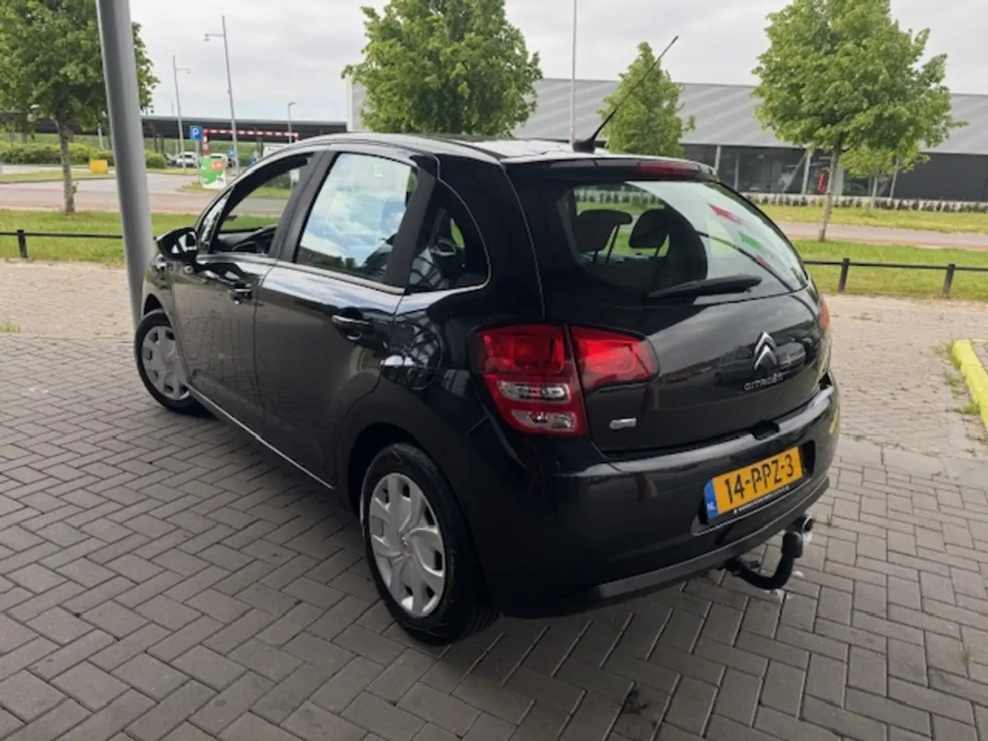 Citroen C3 1.6 e-HDi DYNAMIQUE (DIESEL!!) Negro - 2