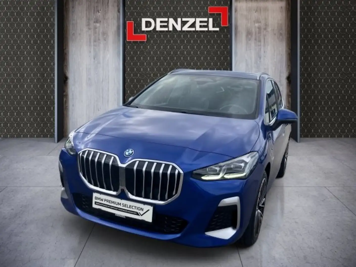 BMW 230 e xDrive Active Tourer U06 XB2 Blau - 2