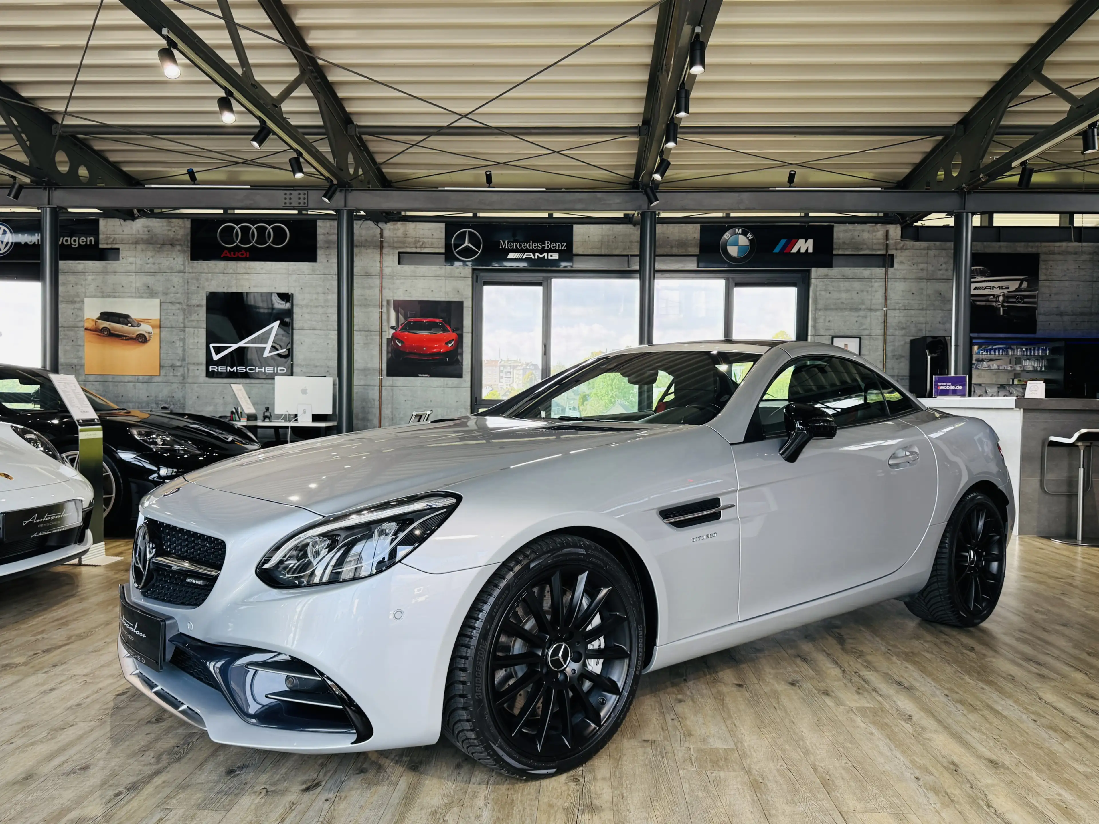 Mercedes-Benz SLC 43 AMG Roadster*PANO*LED*NAVI*KAMERA*DISTRON — photo 2