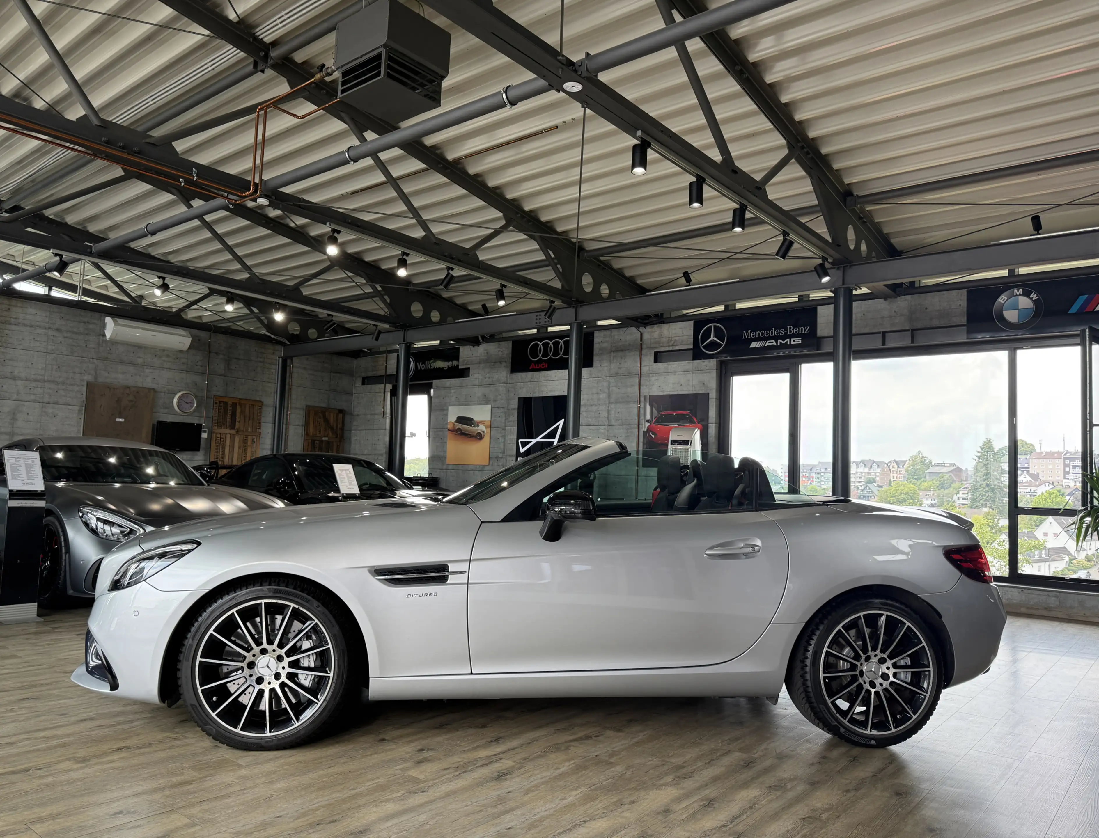 Mercedes-Benz SLC 43 AMG Roadster*PANO*LED*NAVI*KAMERA*DISTRON — photo 5