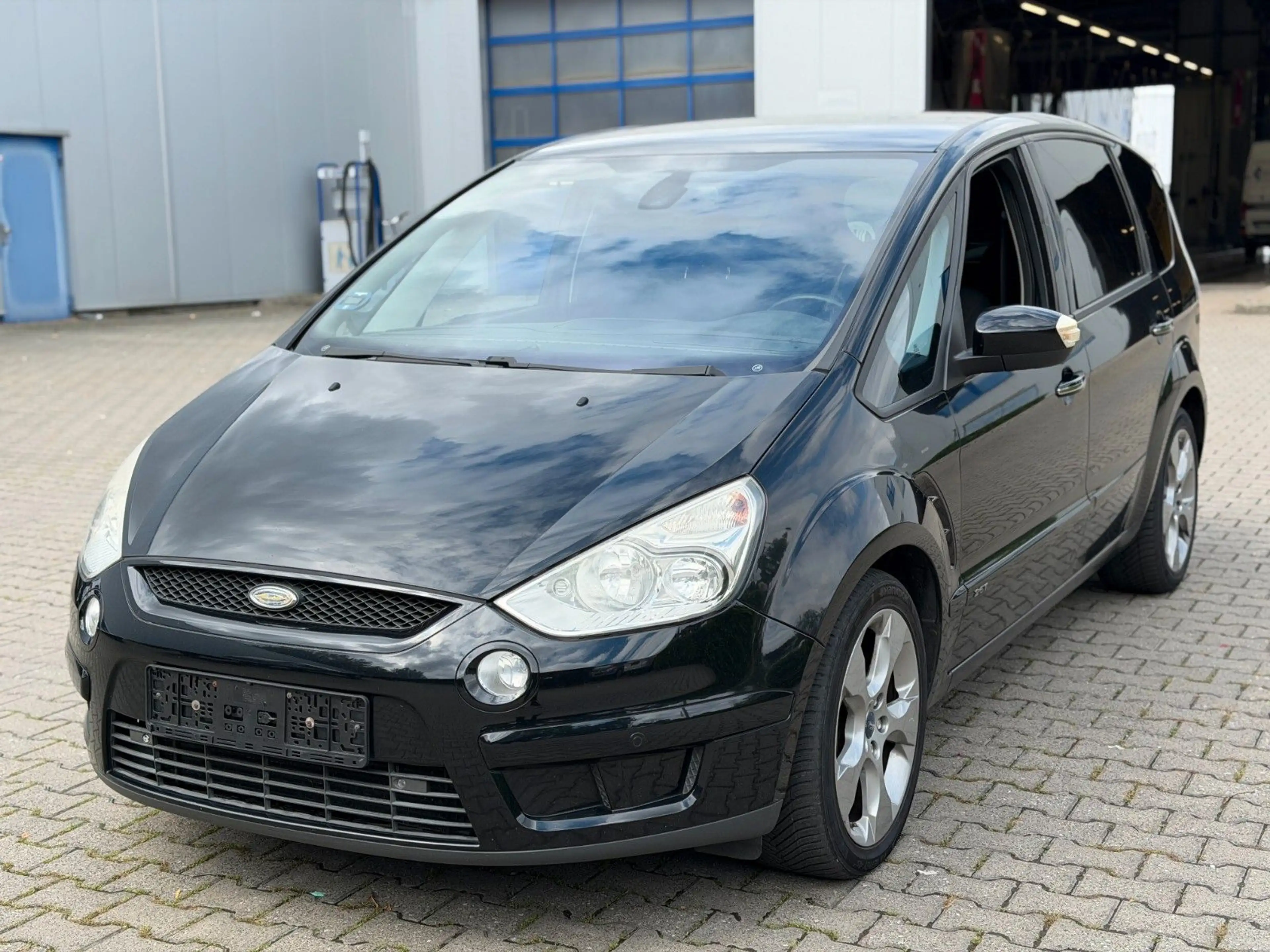 Ford S-Max Titanium *FordConvers+ *Sportsitze *Klima — photo 6