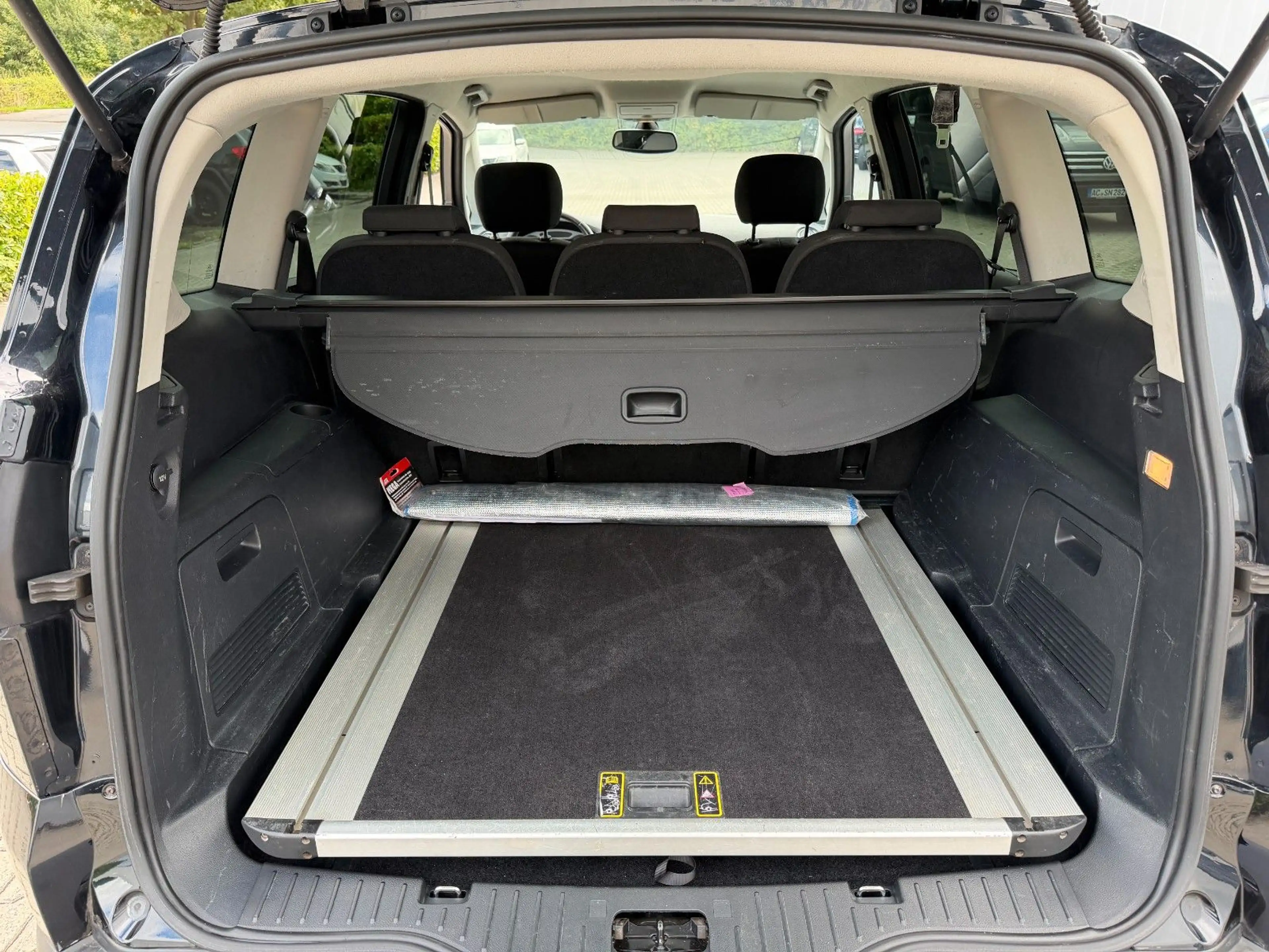Ford S-Max Titanium *FordConvers+ *Sportsitze *Klima — photo 13