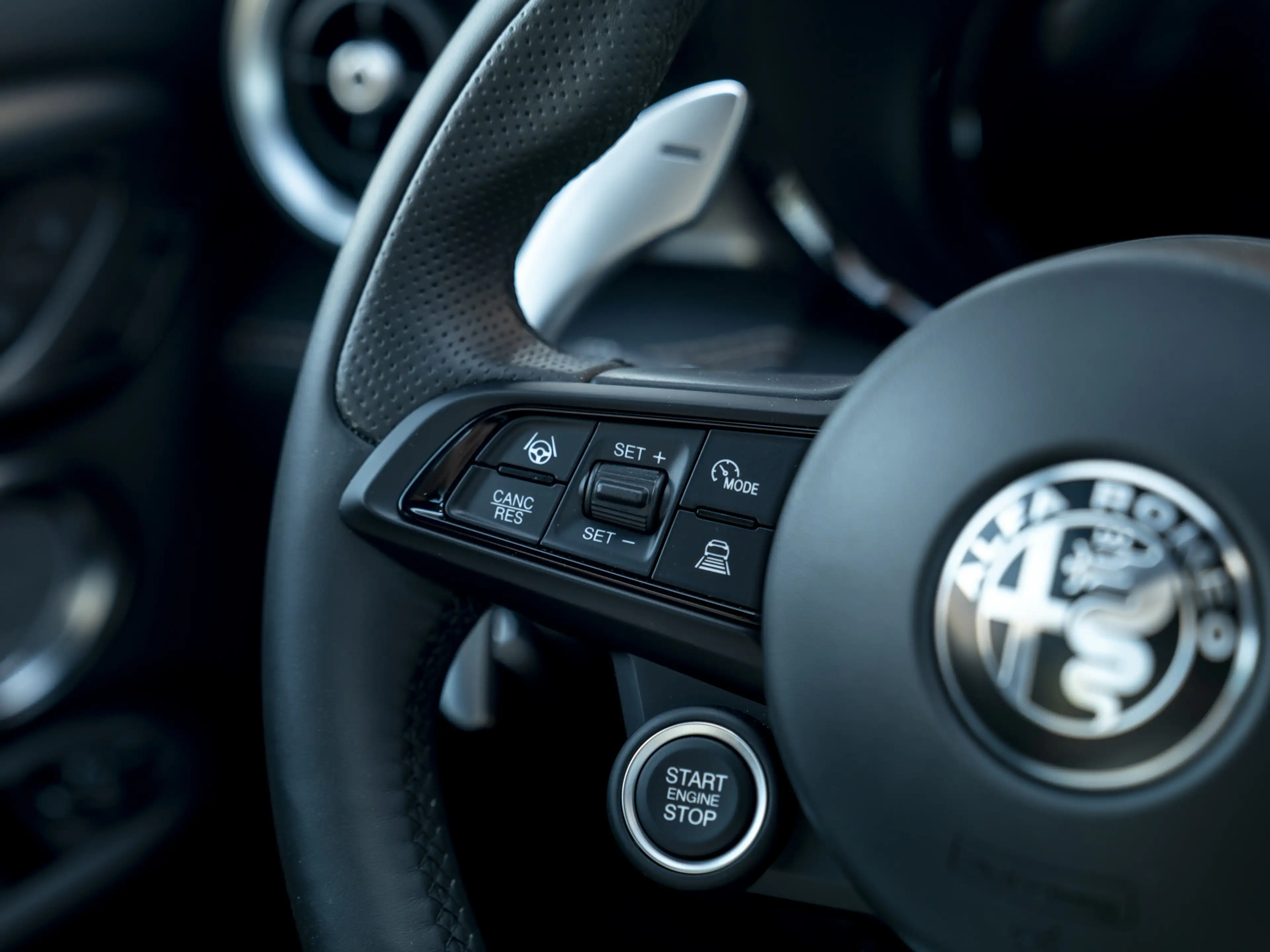 Alfa Romeo Tonale 1.3T PHEV Veloce 280pk | LED-Matrix | Harman/Kardo — photo 28