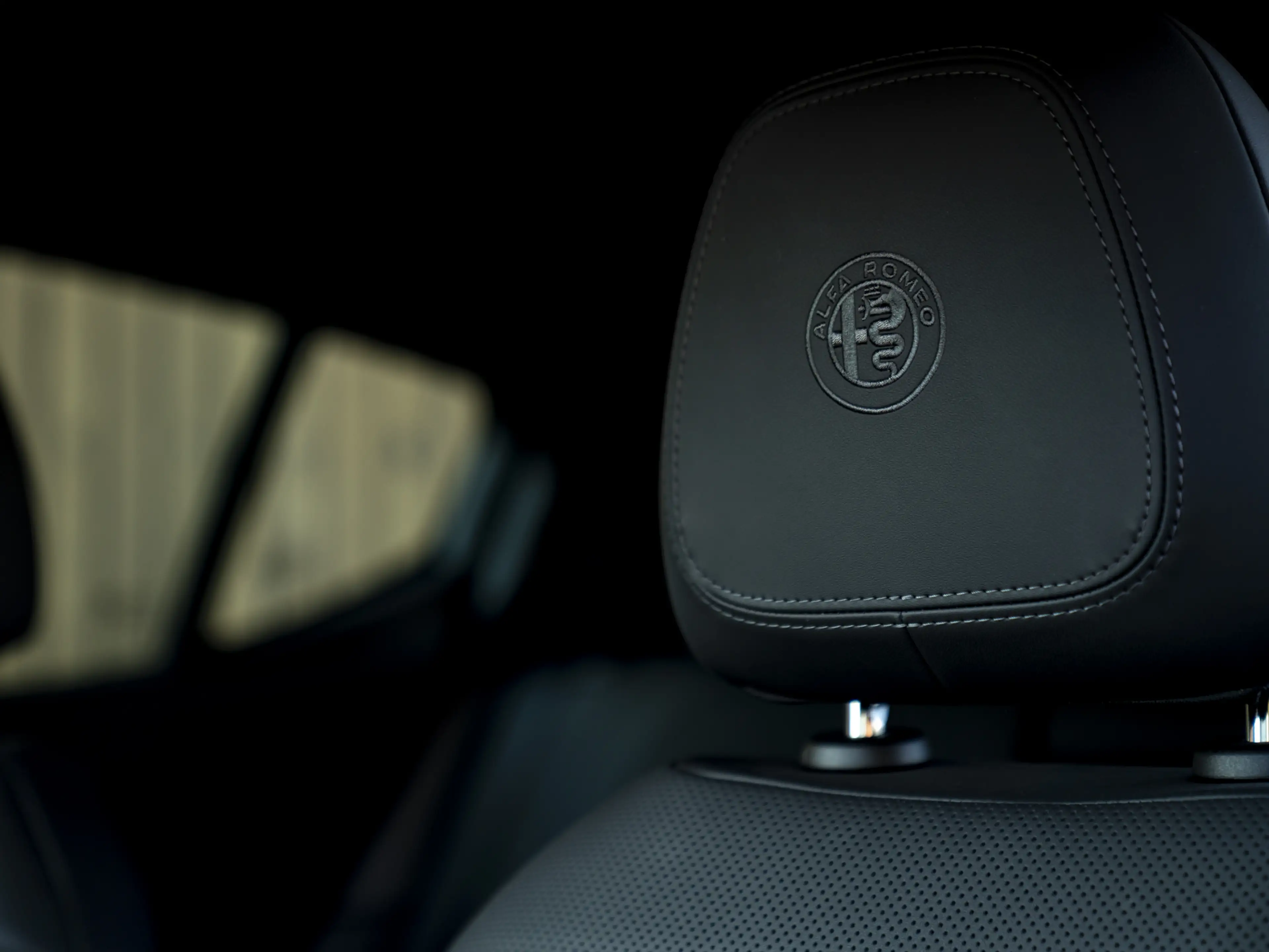 Alfa Romeo Tonale 1.3T PHEV Veloce 280pk | LED-Matrix | Harman/Kardo — photo 35