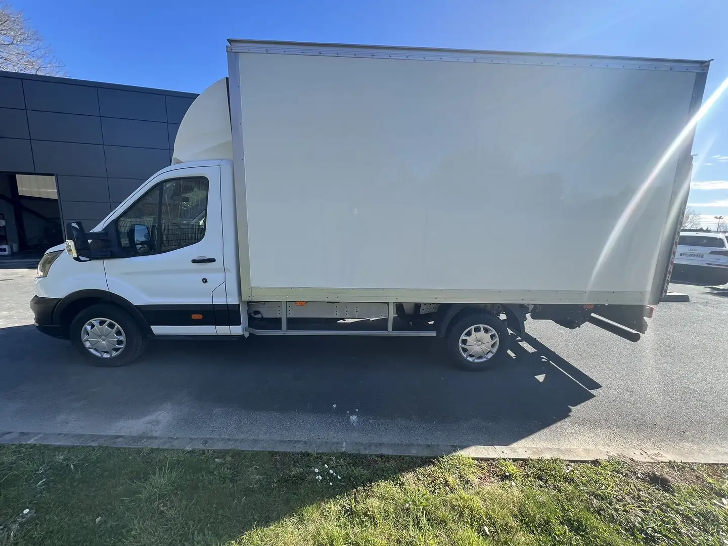 Ford Transit CHC P350 L4 2.0 ECOBLUE 130 S\u0026amp;S HDT EURO  Blanc - 2