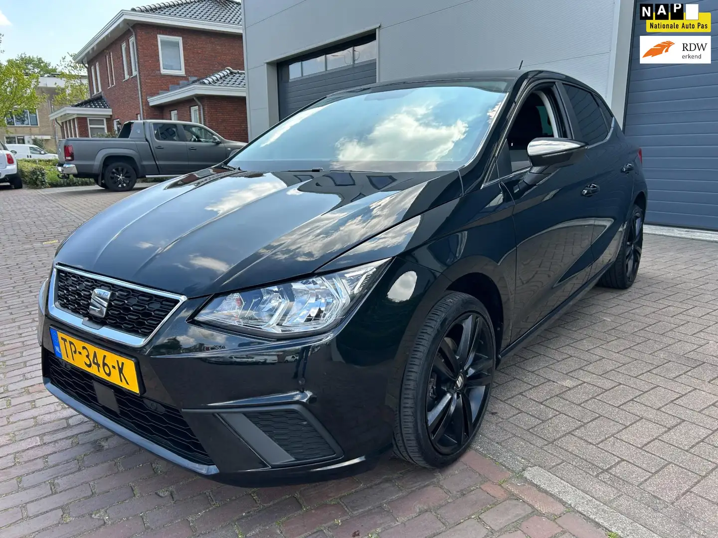 SEAT Ibiza 1.0 TSI 115pk Automaat/Camera/Keyless/Carplay/park Negro - 1