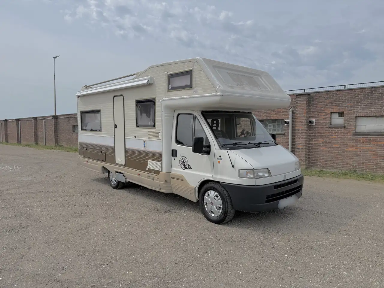 Fiat Ducato Mizar WC/DOUCHE Zonnepaneel Luifel, foto 1