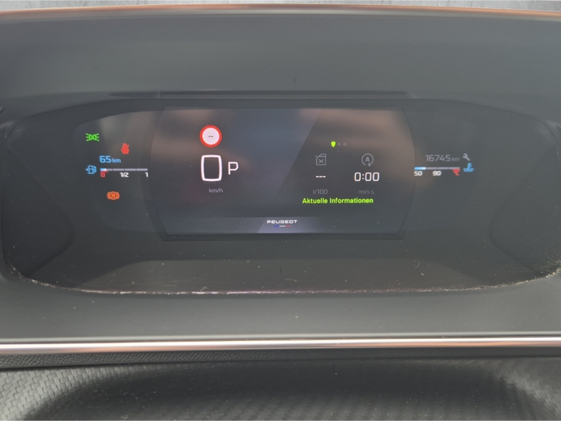 Peugeot 2008 GT PureTech 130 EAT8 Navi 360 Kamera LED ACC Apple — photo 15