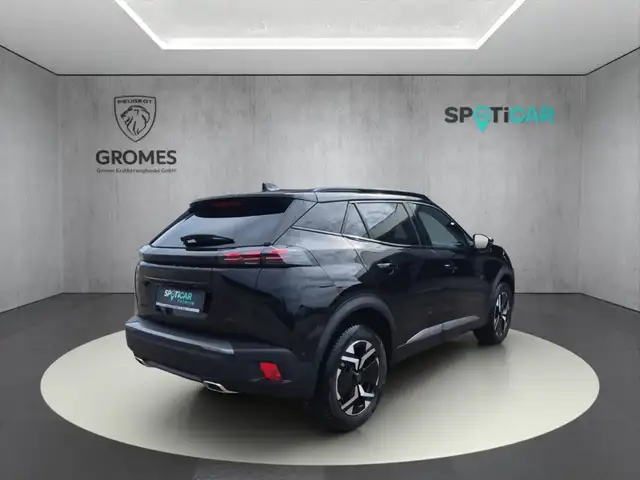 Peugeot 2008 view 3