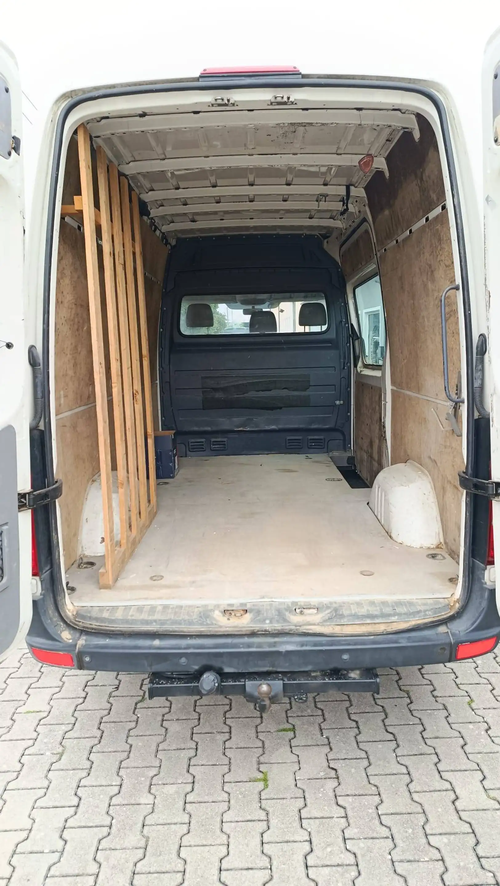 Volkswagen Crafter 35 L2H1 mittel 3 Sitze Klima Mwst TÜV 2028 — photo 10