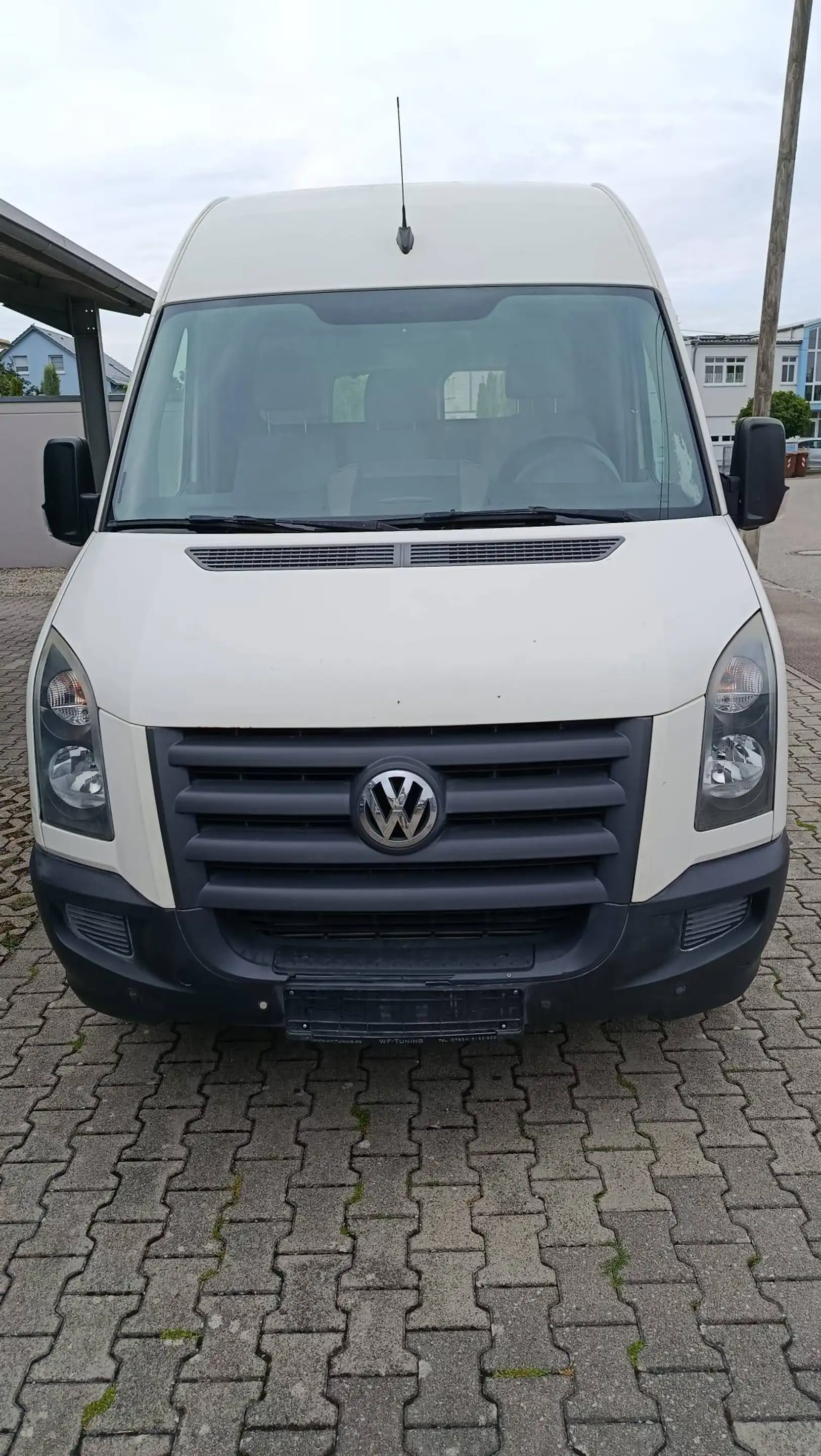 Volkswagen Crafter 35 L2H1 mittel 3 Sitze Klima Mwst TÜV 2028 — photo 4