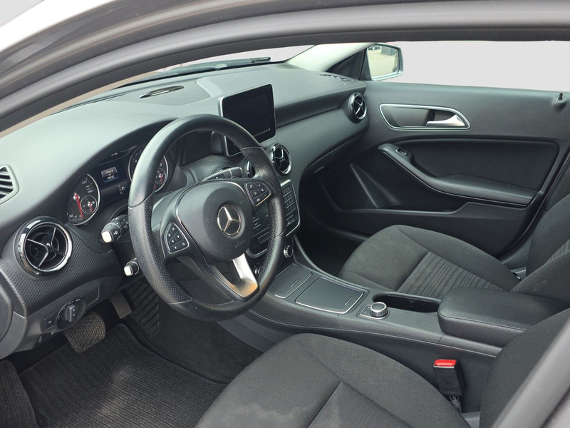 Mercedes-Benz A 160 AUTOMATIK *LED*PDC*TEMPOMAT*TOTW*SPUR* — photo 10