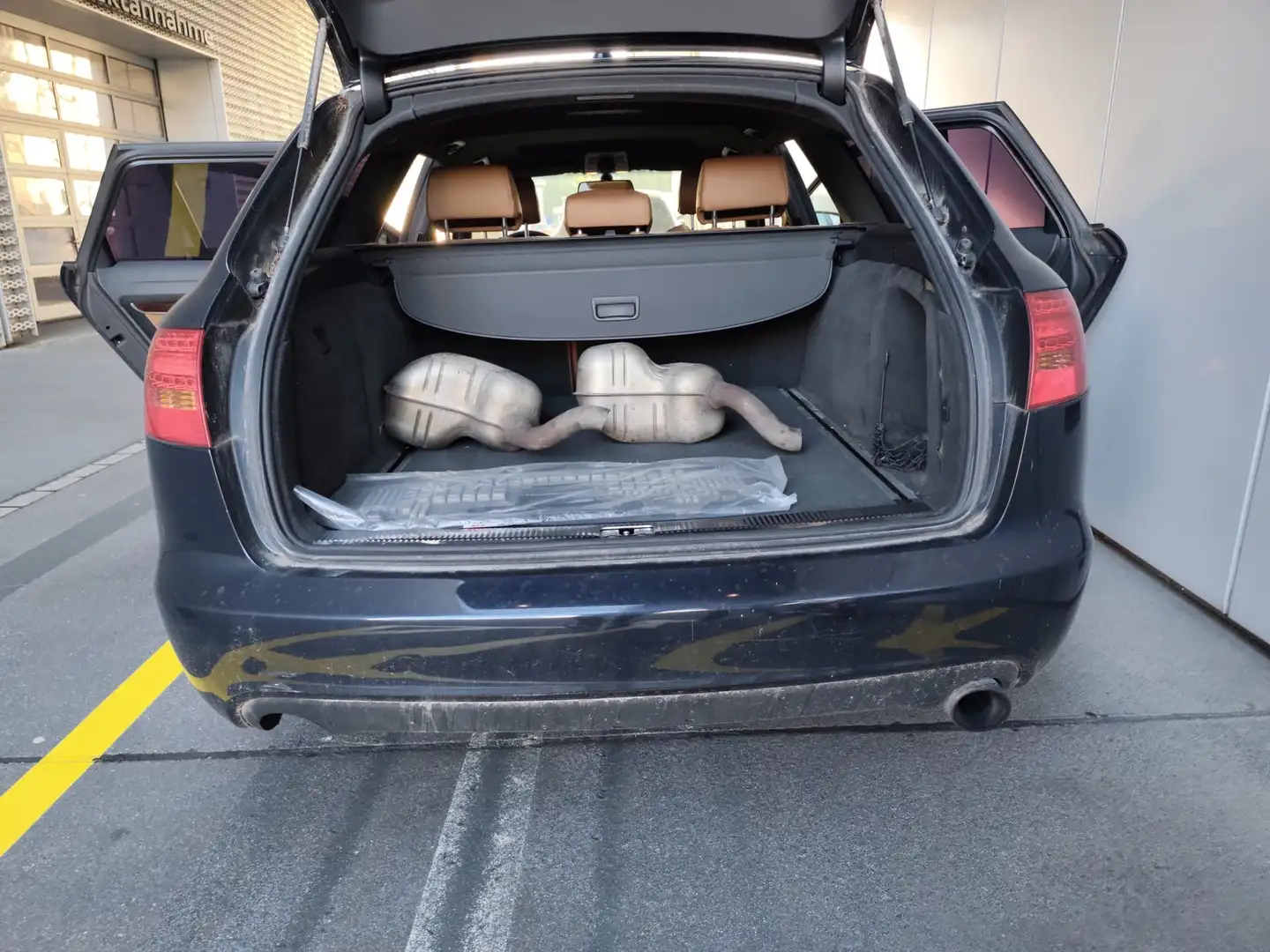 Audi A6 A6 Avant 3.0 TDI quattro Blau - 2