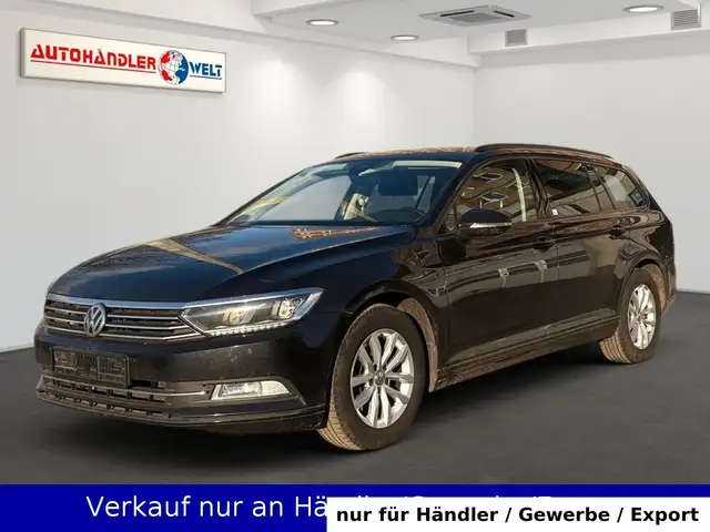 Volkswagen Passat Variant Passat Kombi 2.0 TDI AAC LED SHZ Navi PDC AHK