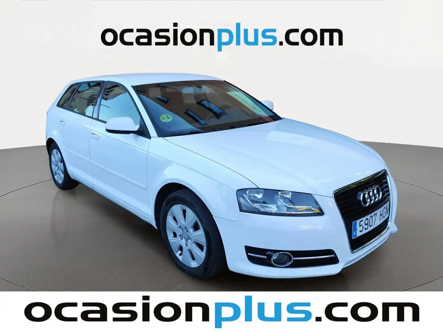 Audi A3 Sportback 1.6TDI Attraction Blanco - 2