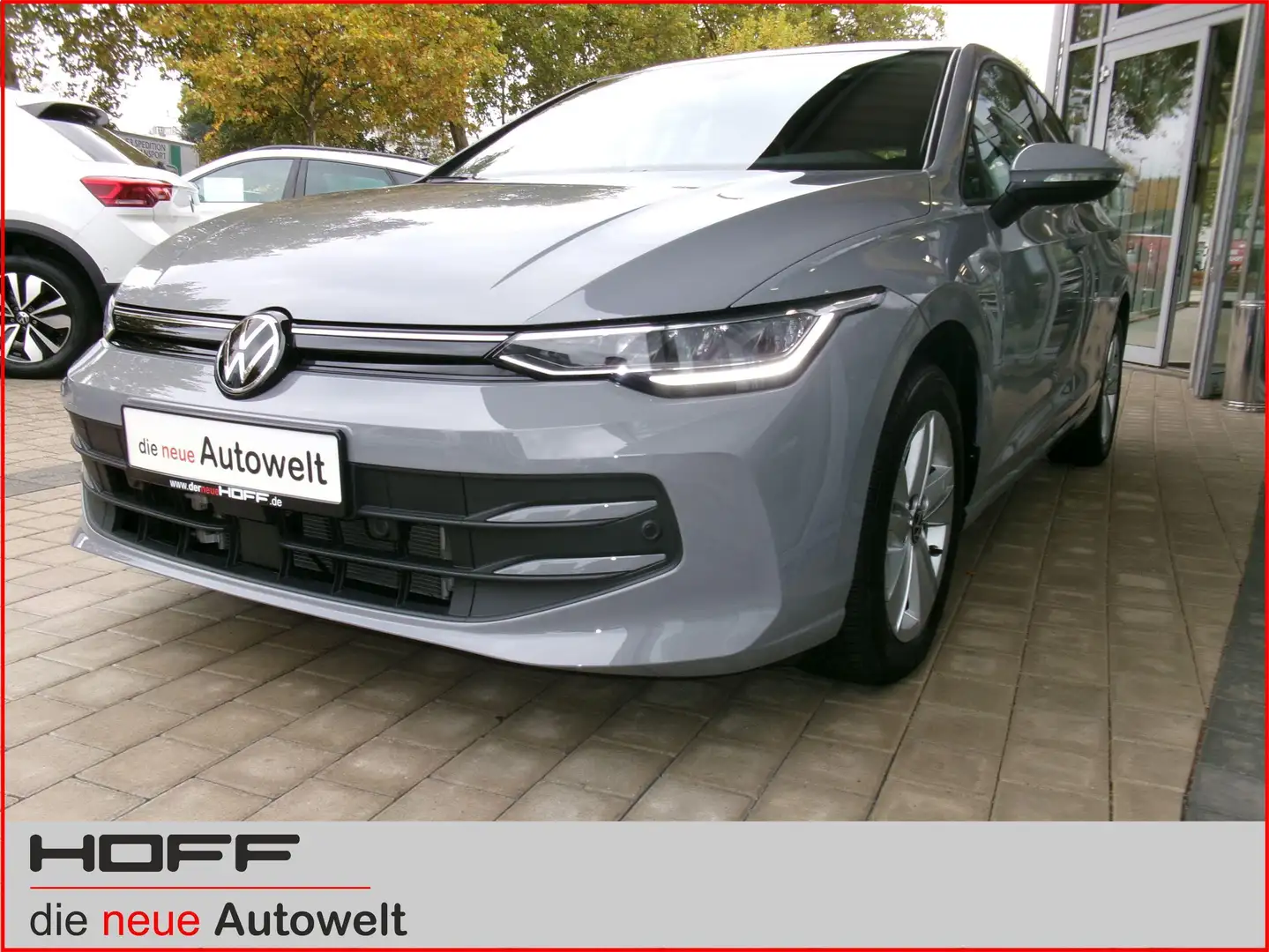 Volkswagen Golf VIII 1.5 eTSI Life DSG Navi ACC Kamera LED SHZ All Grau - 2