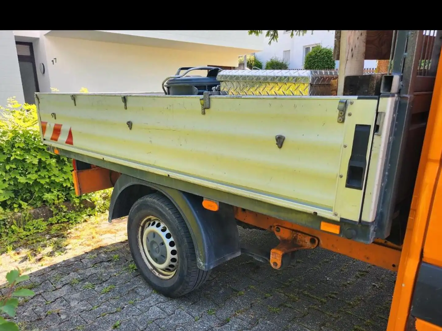Mercedes-Benz Sprinter 210 D Orange - 2