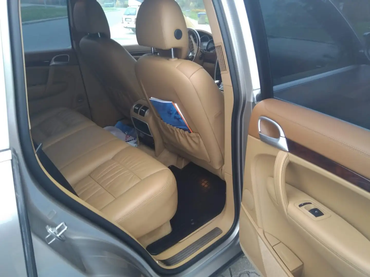 Porsche Cayenne S Tiptronic - 2