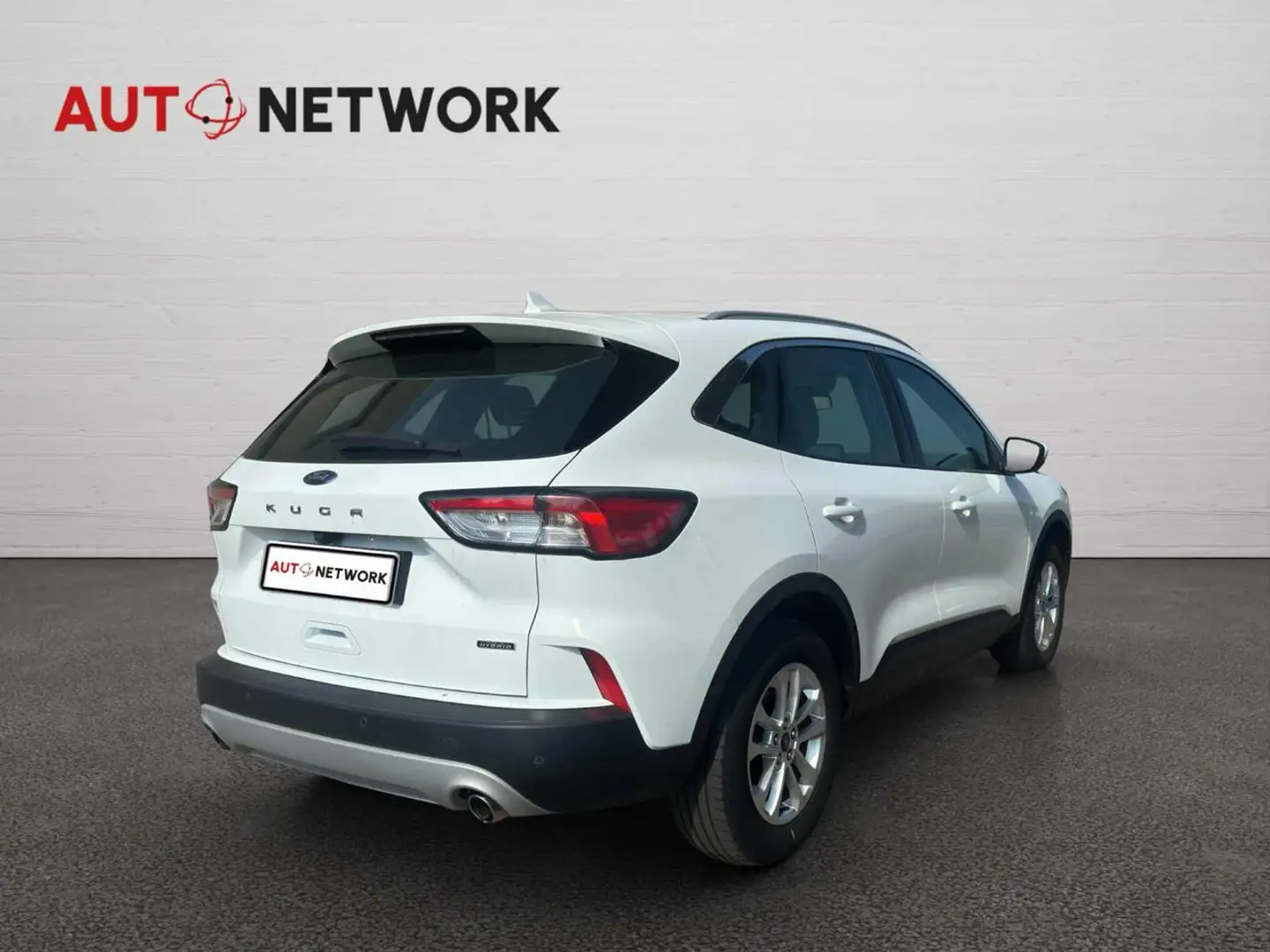 Ford Kuga 2.5 Plug In Hybrid 225 CV CVT 2WD Titanium Busines Bianco - 2