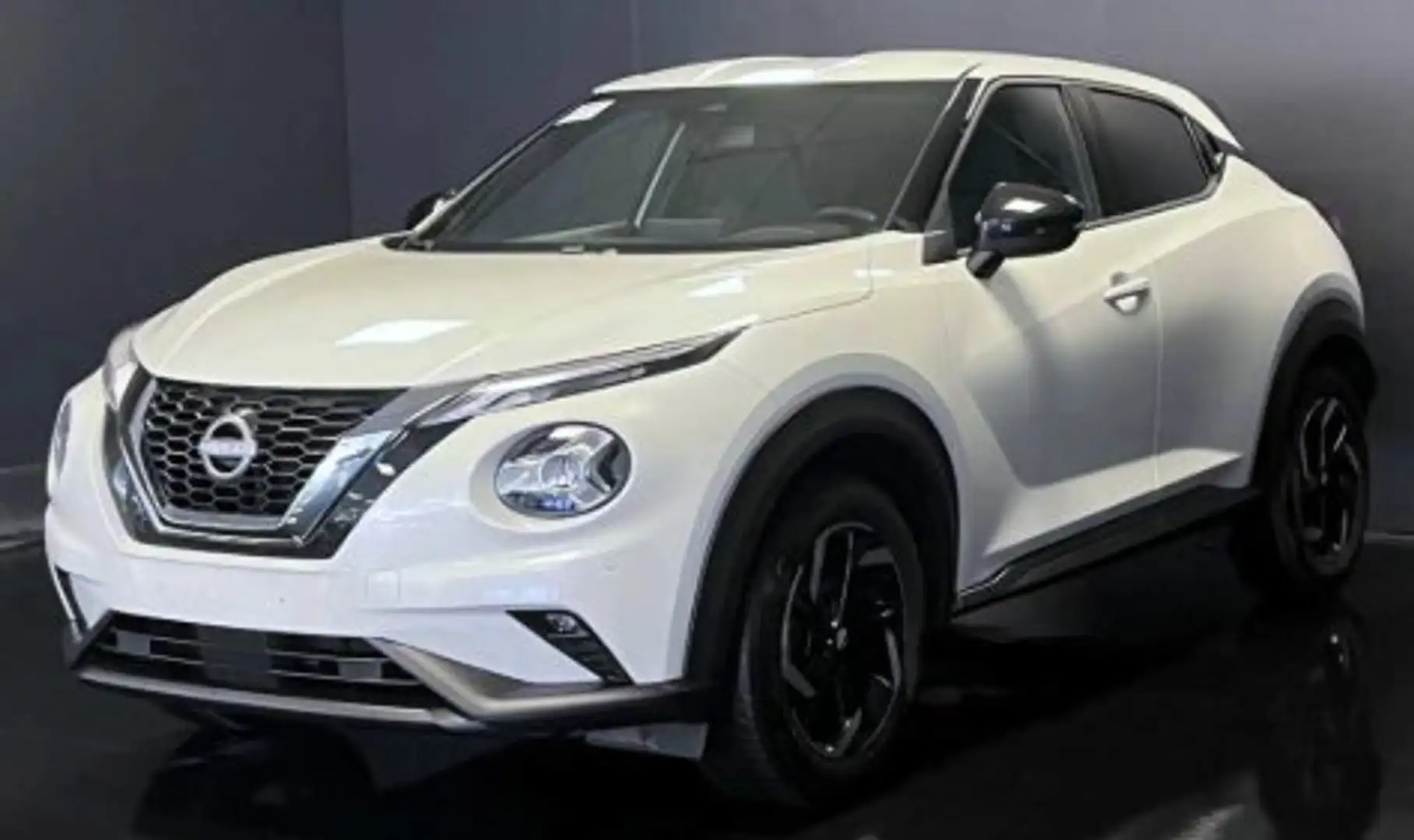 Nissan Juke 1.0 dig-t N-Connecta 114cv Bianco - 1