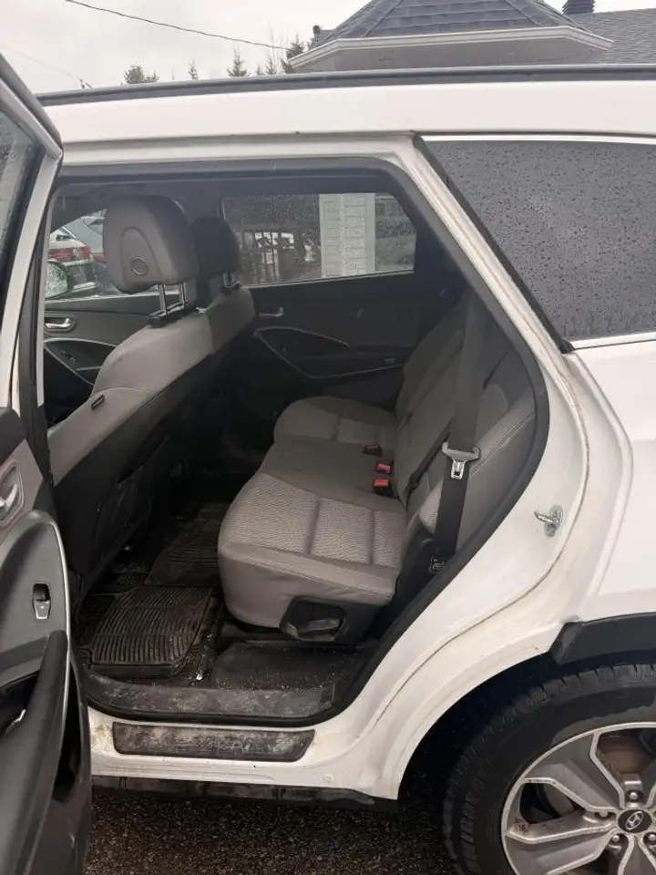 Hyundai SANTA FE снимка Hyundai SANTA FE
