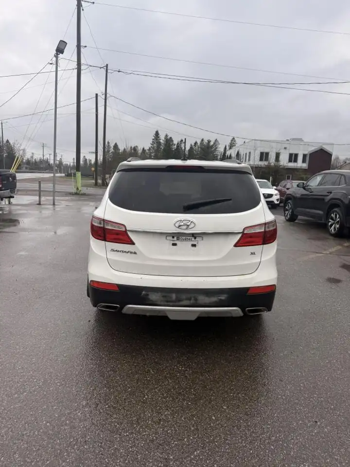 Hyundai SANTA FE снимка Hyundai SANTA FE
